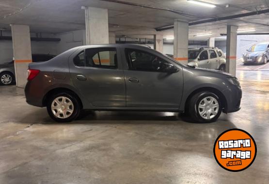 Autos - Renault Logan Expression 2015 GNC 138000Km - En Venta