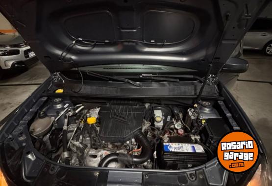 Autos - Renault Logan Expression 2015 GNC 138000Km - En Venta