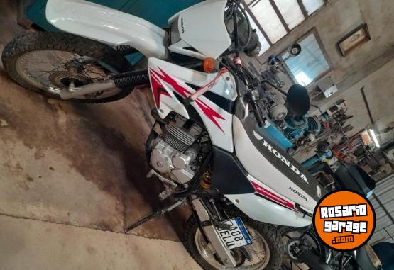 Motos - Honda Xr 250 2017 Nafta 9700Km - En Venta