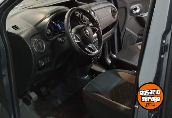Autos - Renault KANGOO II STEPWAY DCI 2023 Diesel 82421Km - En Venta