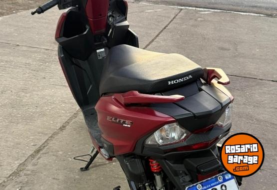 Motos - Honda Elite 2026 Nafta 1700Km - En Venta