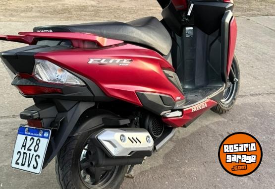 Motos - Honda Elite 2026 Nafta 1700Km - En Venta