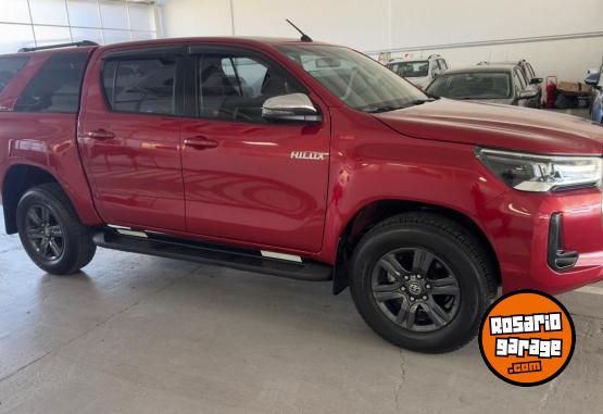 Camionetas - Toyota HILUX 4X2 SRV AT 2021 Diesel 133000Km - En Venta