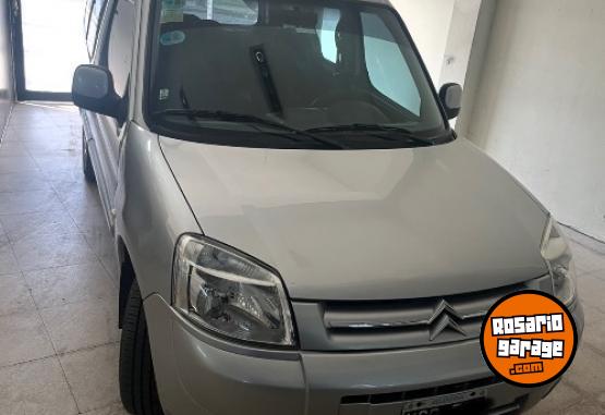 Utilitarios - Citroen Berlingo 2013 GNC 142000Km - En Venta