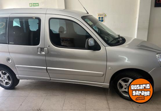 Utilitarios - Citroen Berlingo 2013 GNC 142000Km - En Venta