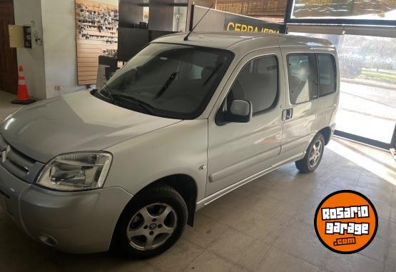 Utilitarios - Citroen Berlingo 2013 GNC 142000Km - En Venta