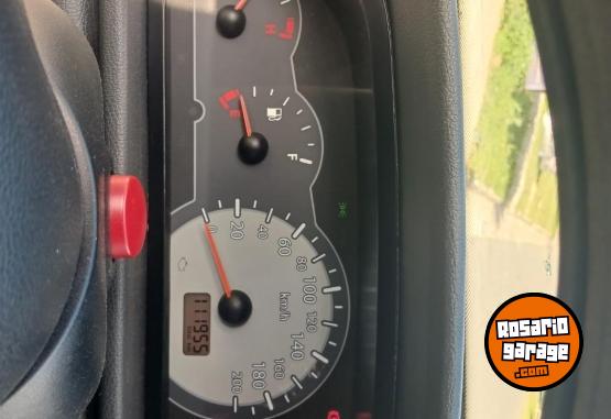 Utilitarios - Fiat Fiorino 2011 Nafta 112000Km - En Venta