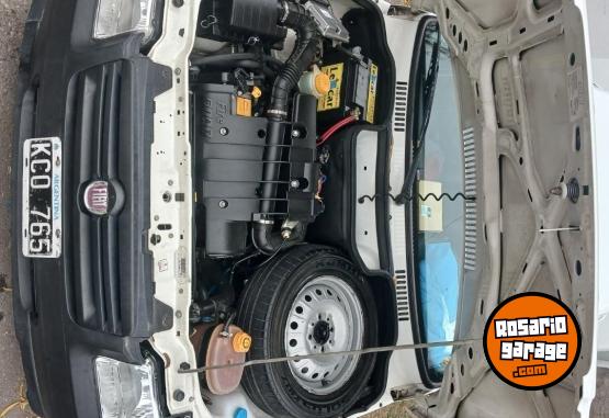 Utilitarios - Fiat Fiorino 2011 Nafta 112000Km - En Venta