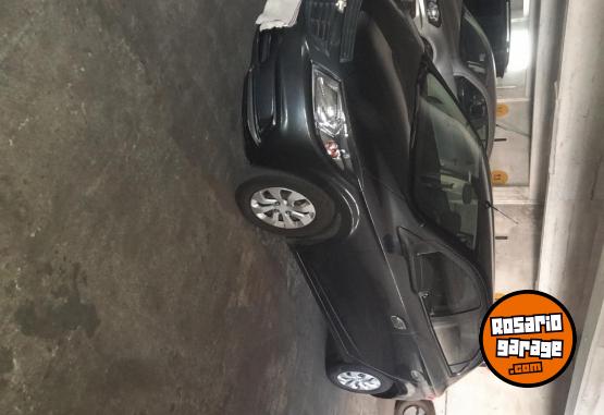 Autos - Chevrolet Onix joy 2019 Nafta 82000Km - En Venta