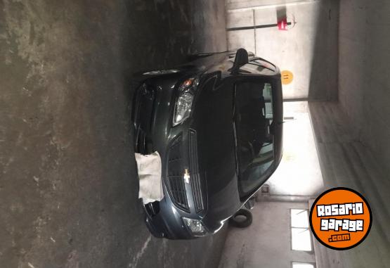 Autos - Chevrolet Onix joy 2019 Nafta 82000Km - En Venta