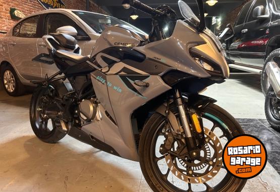 Motos - CF 300 se 2024 Nafta 12000Km - En Venta