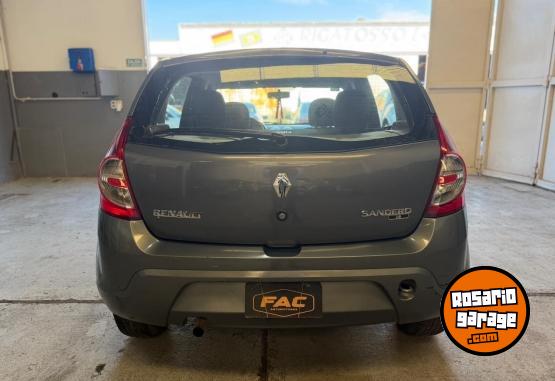 Autos - Renault Sandero 1.6 8v pack 2010 Nafta 247000Km - En Venta