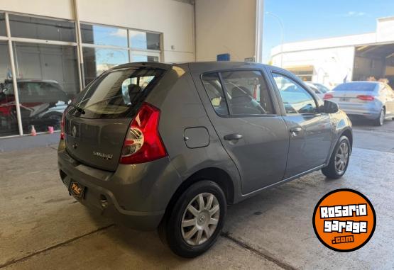 Autos - Renault Sandero 1.6 8v pack 2010 Nafta 247000Km - En Venta