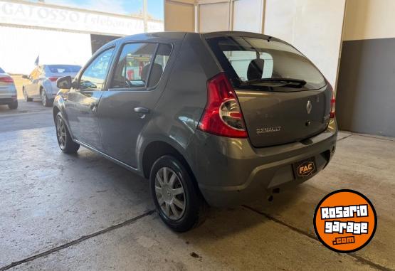 Autos - Renault Sandero 1.6 8v pack 2010 Nafta 247000Km - En Venta