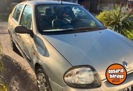 Autos - Renault Clio 2002 Diesel 200000Km - En Venta