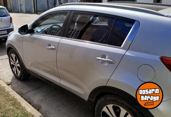Camionetas - Kia Sportage 2012 Nafta 126000Km - En Venta