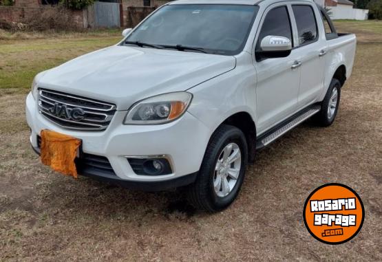 Camionetas - JAC T6 Luxury 2019 Diesel 104000Km - En Venta