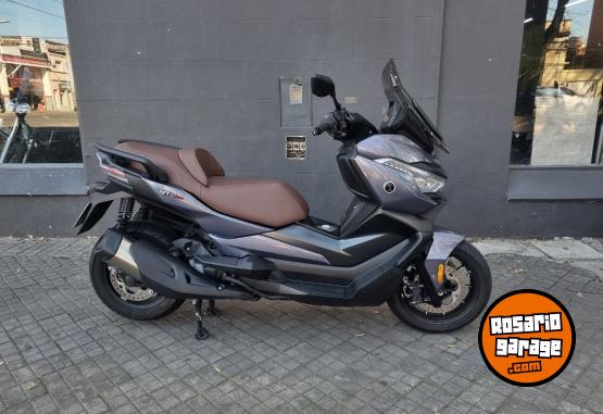 Motos - Voge SR4 MAX 2026 Nafta 1255Km - En Venta