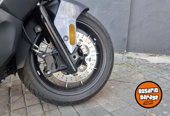 Motos - Voge SR4 MAX 2026 Nafta 1255Km - En Venta