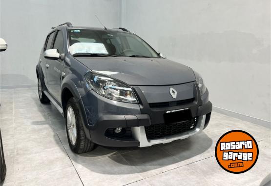 Autos - Renault sandero 2011 Nafta 120000Km - En Venta