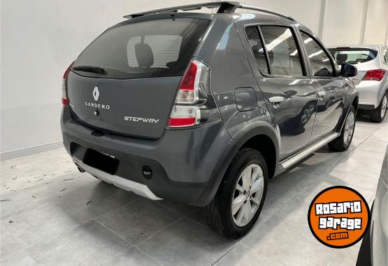 Autos - Renault sandero 2011 Nafta 120000Km - En Venta