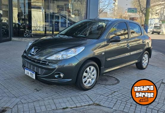 Autos - Peugeot 207 ALLURE 1.4 2013 Nafta 110000Km - En Venta