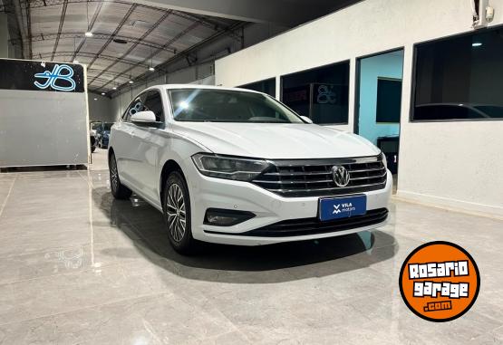 Autos - Volkswagen vento 2019 Nafta 115000Km - En Venta