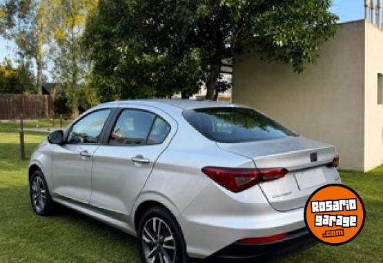 Autos - Fiat CRONOS 2025 Nafta 100000Km - En Venta