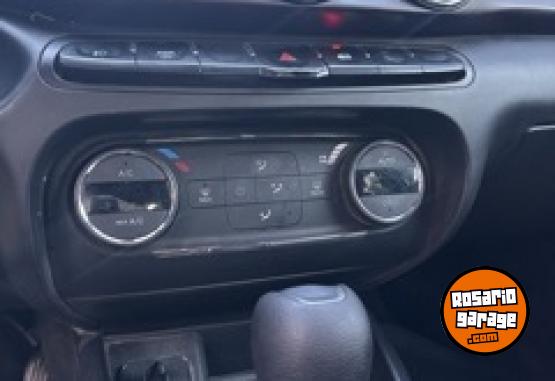 Autos - Fiat CRONOS 2025 Nafta 100000Km - En Venta