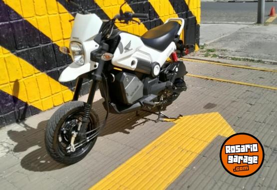 Motos - Honda Navi 110cc 2024 Nafta 4900Km - En Venta