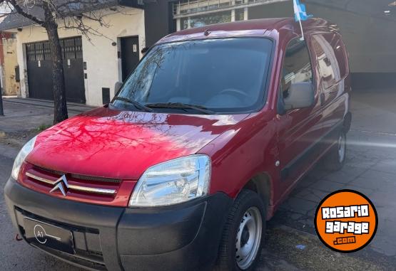 Utilitarios - Citroen Berlingo 2018 Nafta 193000Km - En Venta