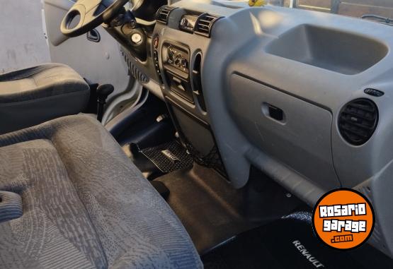 Utilitarios - Renault Master 2009 Diesel 349256Km - En Venta