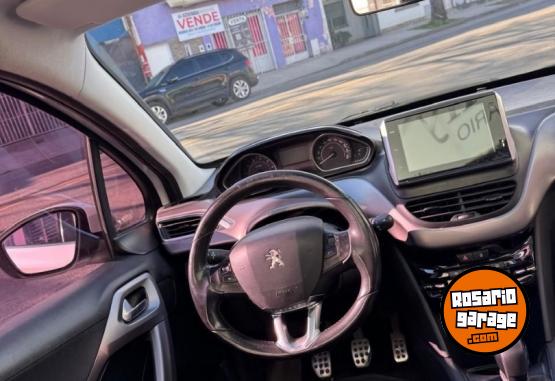 Autos - Peugeot 208 Feline 2018 Nafta 148000Km - En Venta