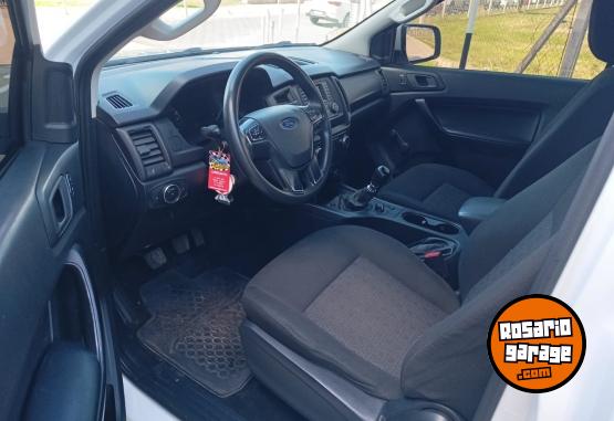 Camionetas - Ford RANGER CAB SIMPLE 4X4 2022 Diesel 35000Km - En Venta