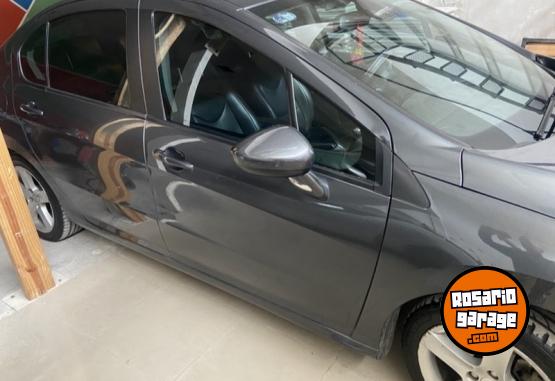 Autos - Peugeot 408 allure +nav 2013 GNC 121000Km - En Venta