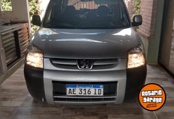 Utilitarios - Peugeot Patagonica 2020 GNC 158000Km - En Venta