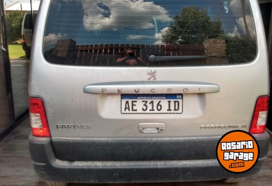Utilitarios - Peugeot Patagonica 2020 GNC 158000Km - En Venta