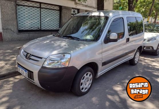 Utilitarios - Peugeot Patagonica 2020 GNC 158000Km - En Venta