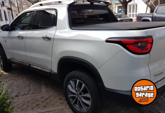 Camionetas - Fiat Fiat toro 2020 volcano 2020 Diesel 80000Km - En Venta
