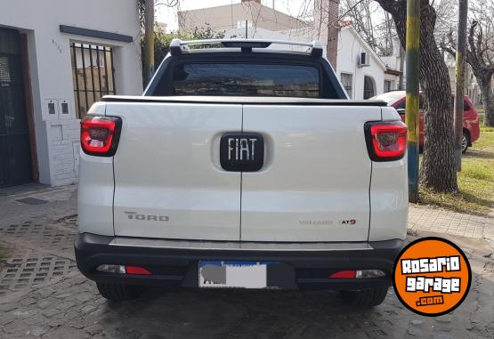 Camionetas - Fiat Fiat toro 2020 volcano 2020 Diesel 80000Km - En Venta