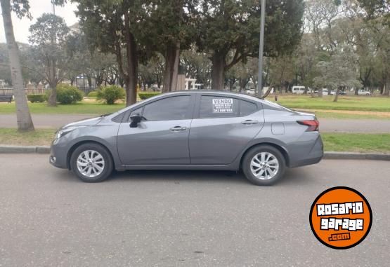 Autos - Nissan Versa sense 2023 Nafta 53000Km - En Venta