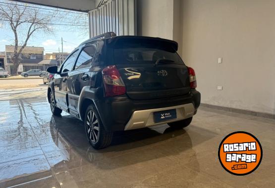 Autos - Toyota etios 2016 Nafta - En Venta