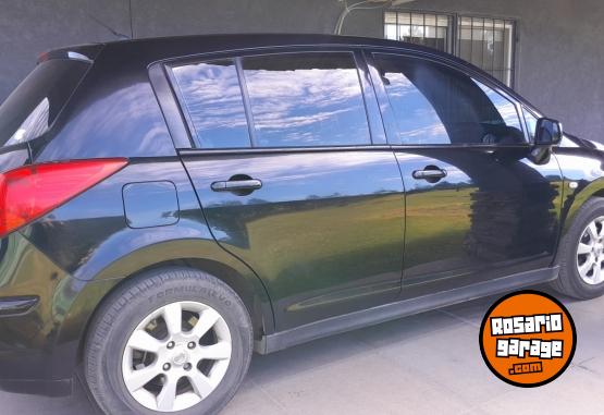 Autos - Nissan Tiida tekna 2010 Nafta 200000Km - En Venta