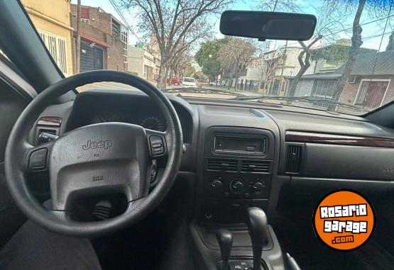 Camionetas - Jeep Grand Cherokee 2002 Nafta 230000Km - En Venta