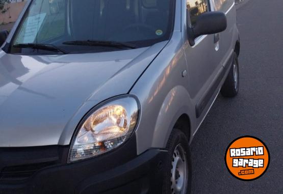 Utilitarios - Renault Kangoo 1.6 2017 Nafta 129000Km - En Venta