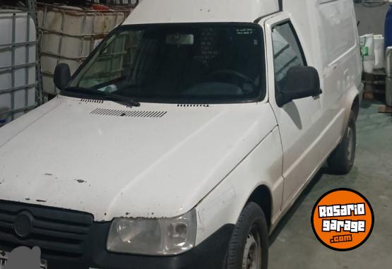 Utilitarios - Fiat Fiorino 2012 Nafta 305000Km - En Venta