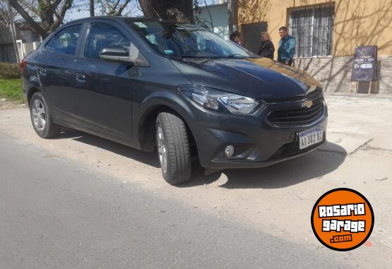 Autos - Renault Prisma ltz 2017 Nafta 145000Km - En Venta