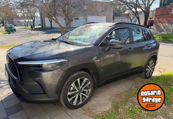 Autos - Toyota Corolla cross 2021 Electrico / Hibrido 140000Km - En Venta
