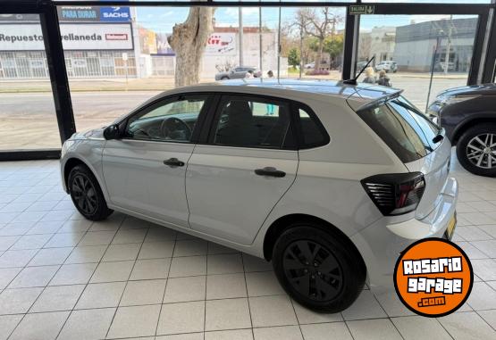 Autos - Volkswagen Polo Track 2025 Nafta 7000Km - En Venta