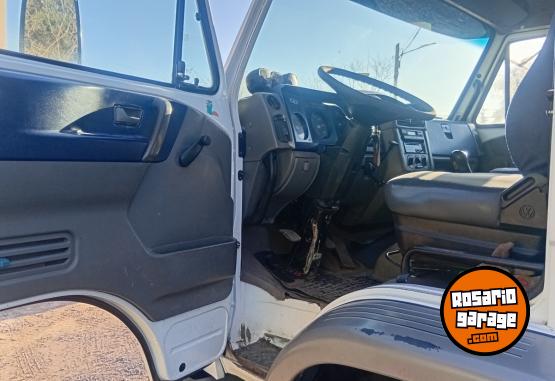 Camiones y Grúas - Vw 17-220 - En Venta